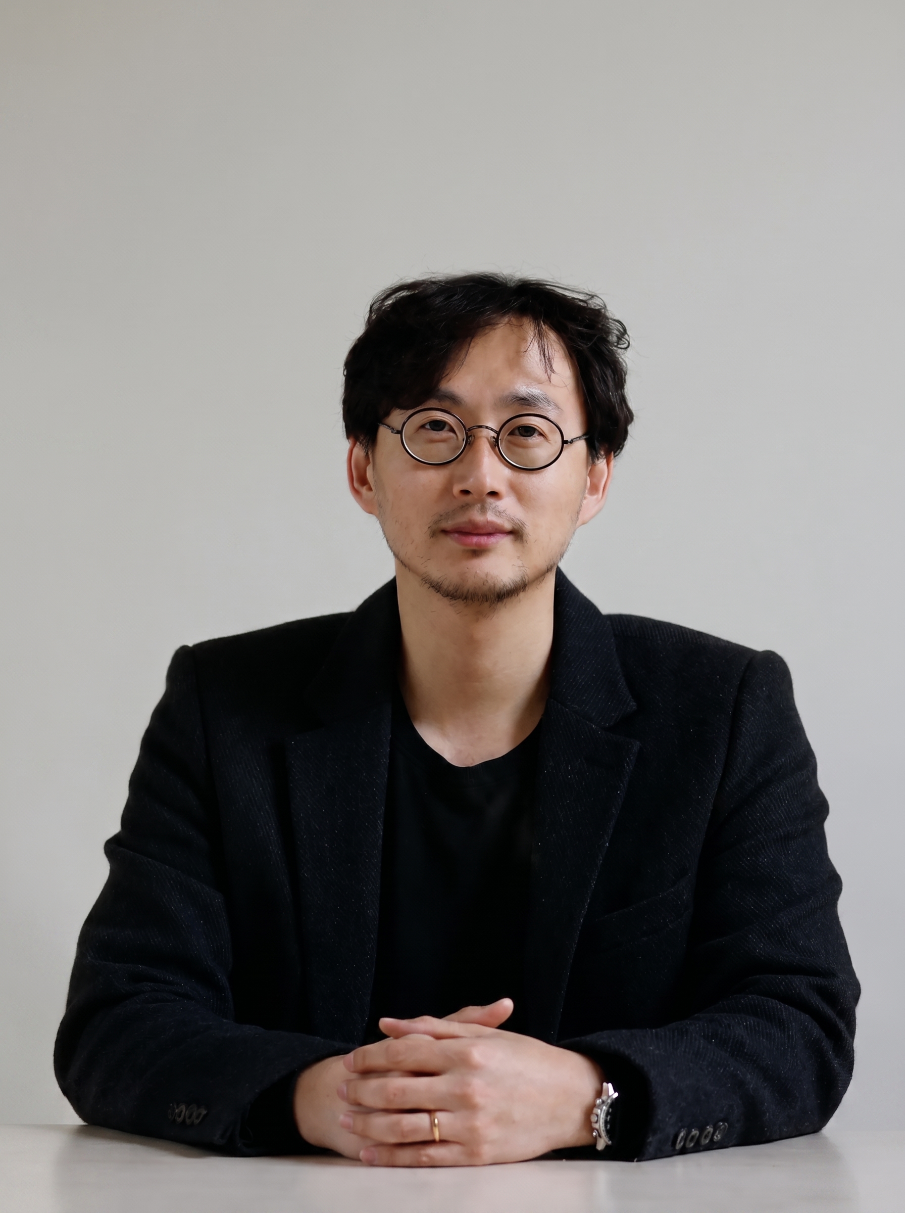 Portrait of Seo Seong-jik, principal architect of BYHAND ARCHITECTS